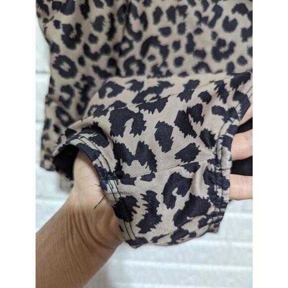 Nicole Miller Women's Black Beige Leopard Print Spot One Piece Swim Suit Medium - Picture 6 of 7